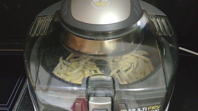 'How to cook frozen fries with an Airfryer'