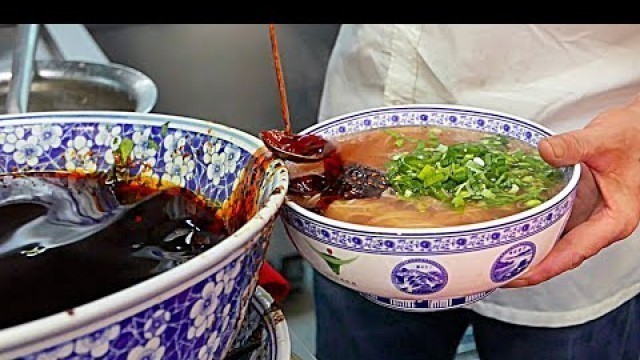 'Beijing Street Food - Lanzhou Beef Hand Pulled Noodles'