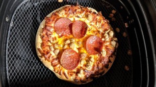 'How to Cook a Frozen Pizza in Air Fryer'