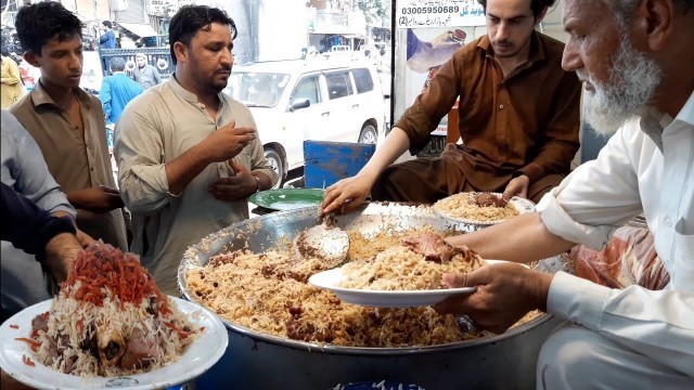 'Kabuli pulao || Rehman gull beef afghani kabuli pulao||Street food peshawer'