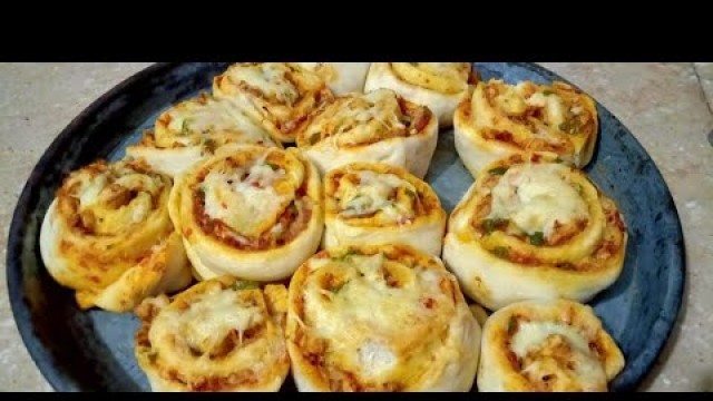 'Easy Pizza Rolls | Unique recipe | Ghar pe Banayen | Creative Food'