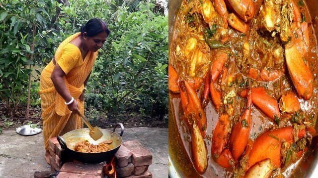 'Large size Crab Curry Village Style Recipe / Biggest Crab Cooking'