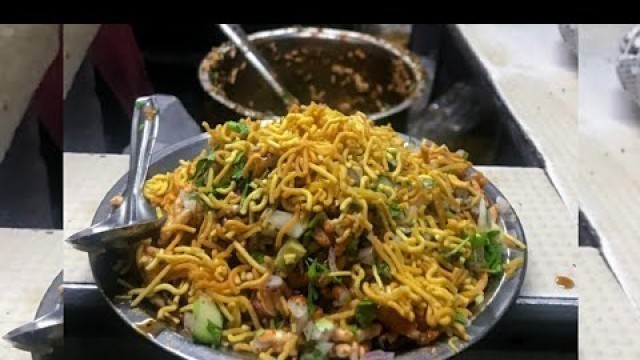 'Top Class Bhel in Pune | Kalpana Bhel | Indian Chaat | Indian street food #shorts'