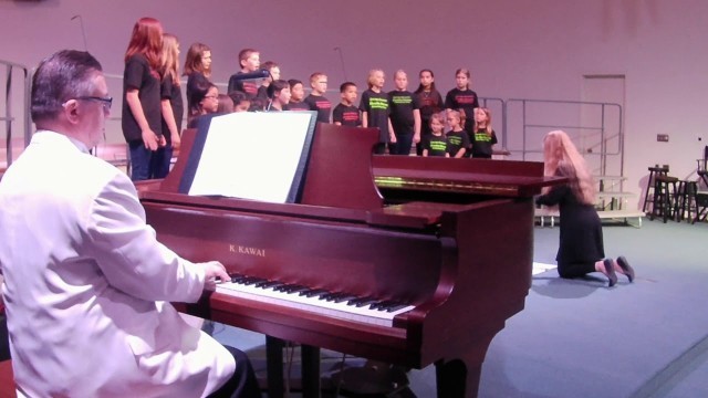 'Food Glorious Food - The Community Choir'