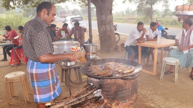 'Fish Fry in Village Style | Fish Fried on Tawa | Indian Street Food  in Salem, India | village food'