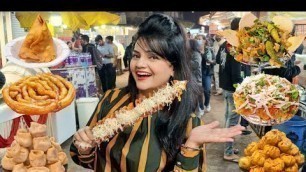 'Sarafa Bazar Street Food Challenge | Indore Food Challenge'