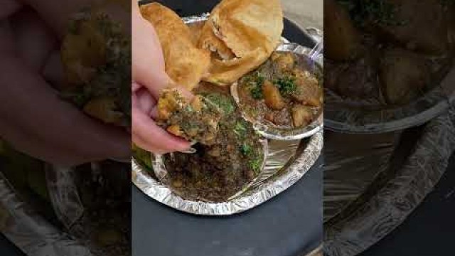 'Chole Bhature || Delhi Street Food'