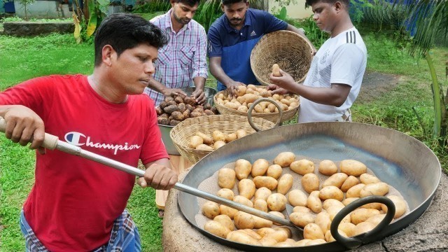 'Amazing Street Food | Potato In Sand In a Huge Tandoor | Unique Street Food In India'