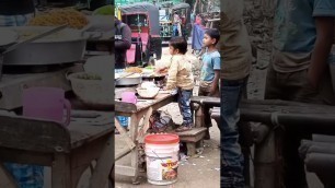 'BOY SELLING STREET FOOD 