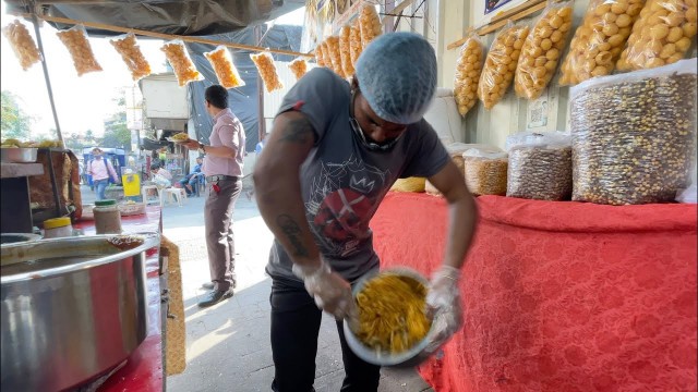 'The Helicopter Bhel of Mumbai | Indian Street Food'