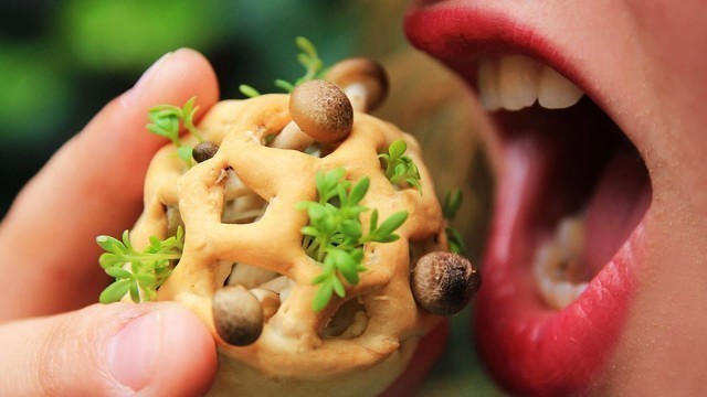 'Would You Eat These Living 3D-Printed Food Balls?'