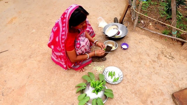 'Delicious Green Chili Pakora Recipe | Grandmother Recipe | Indian Village Food'