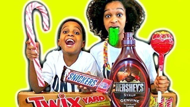 'Candy Challenge Compilation! Giant Pizza and Gummy Food - Pretend Play Shiloh and Shasha Onyx Kids'